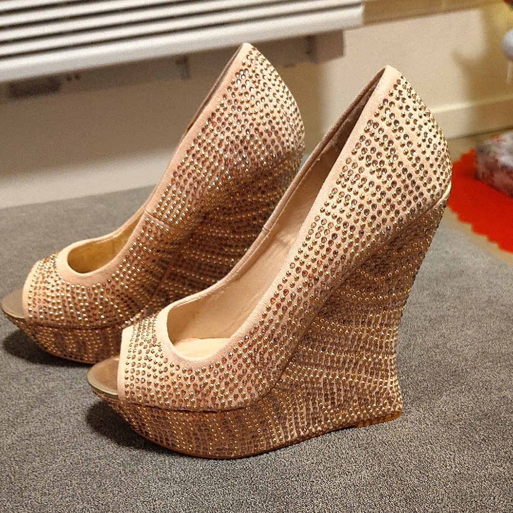 Elegant Rhinestone Blush Wedge Heels